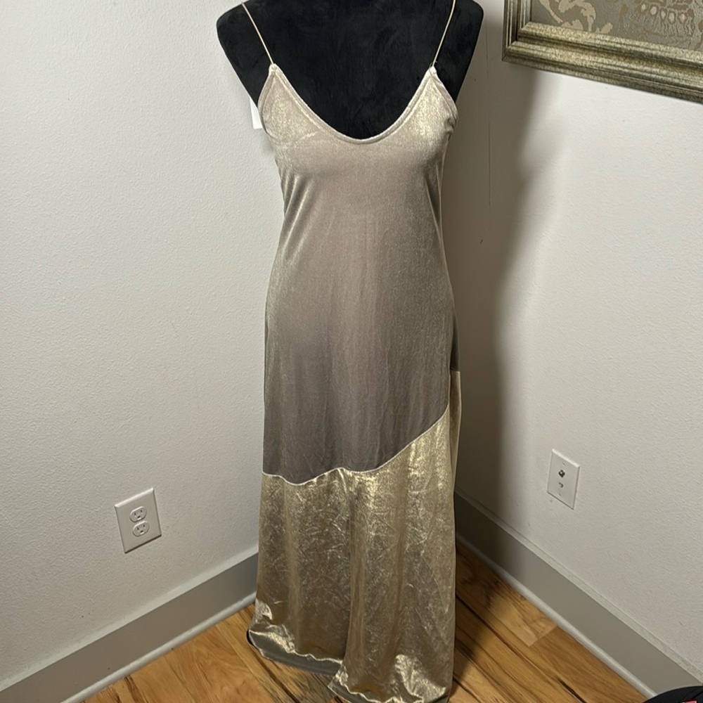 Leith slip chemise metallic bubble Ombré long dress spaghetti straps pull over M